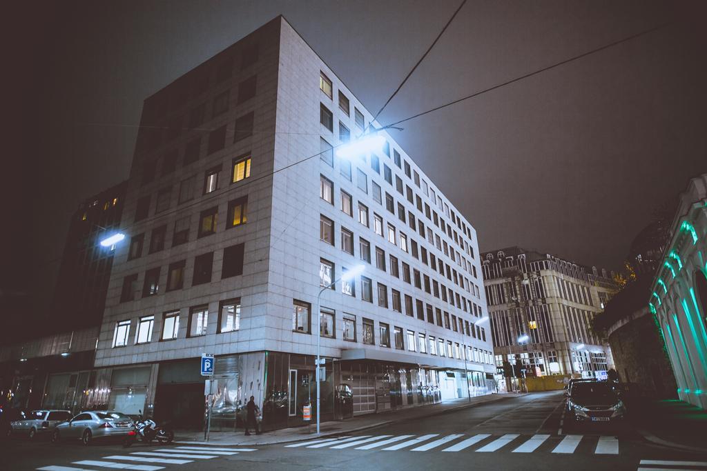 Do&Co Hotel Wien Exteriör bild The building of the university library